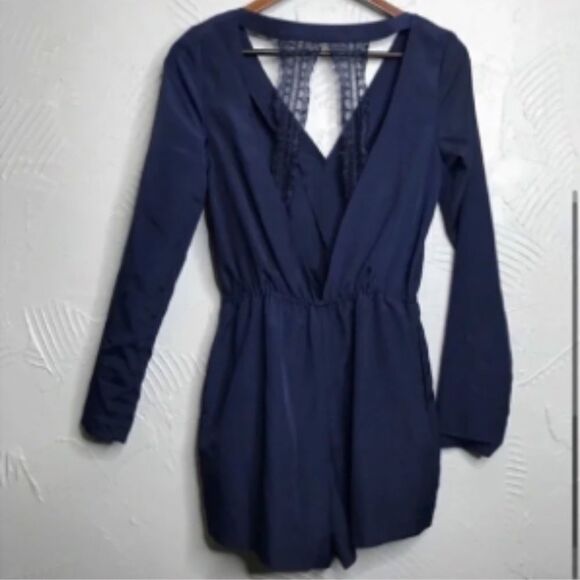 Women’s BCBG Navy Romper with Open Back - Picture 5 of 6